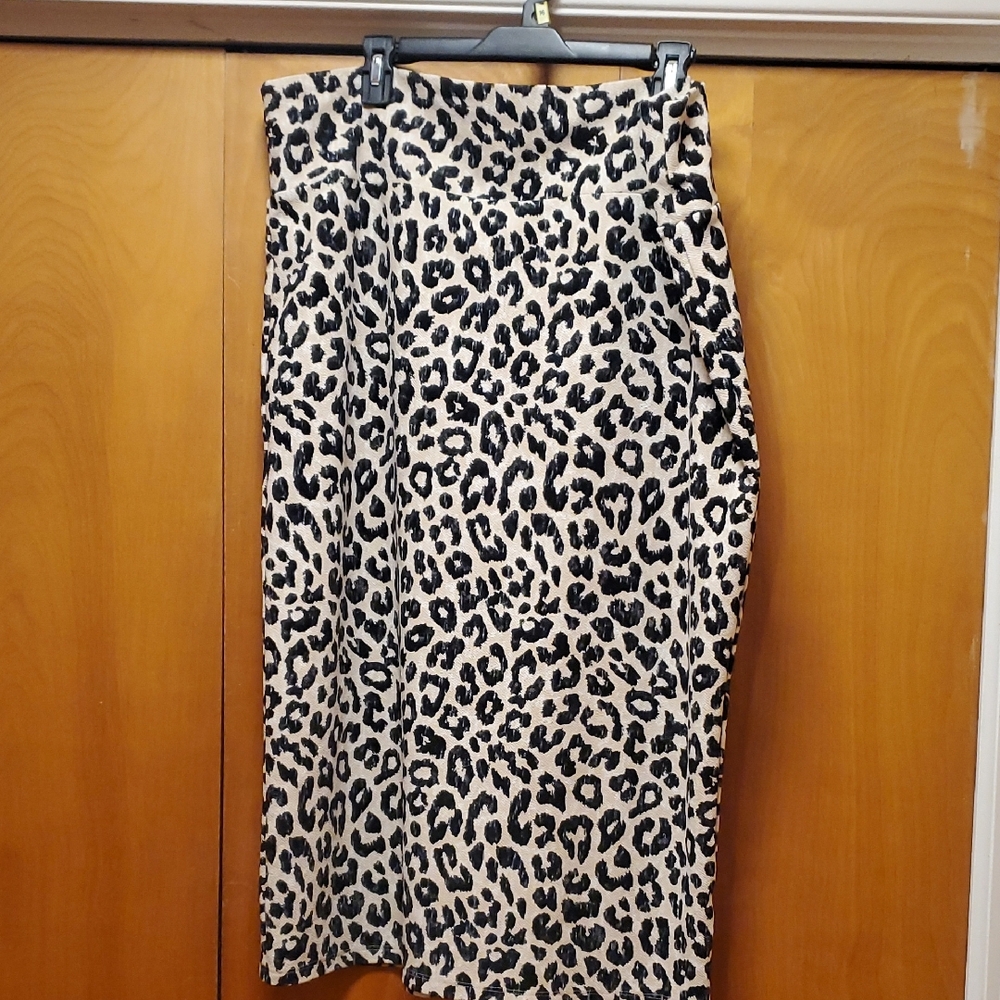 Lularoe Leopard Print Skirt Size 3XL NWNT